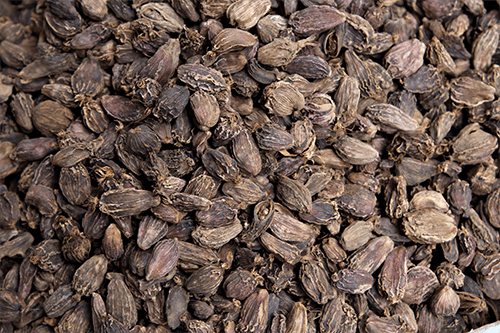 Black Cardamom-min